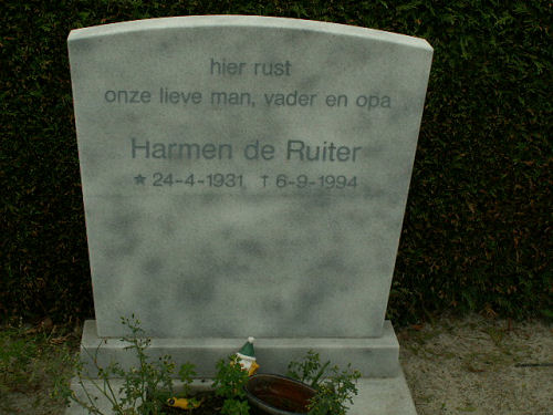 Grafsteen van Harmen DE RUITER (1931 - 1994)