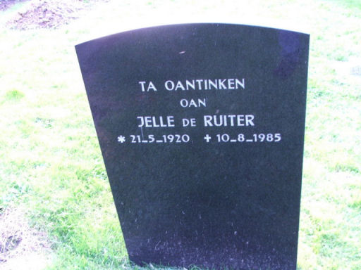 Grafsteen van Jelle DE RUITER (1920 - 1985)