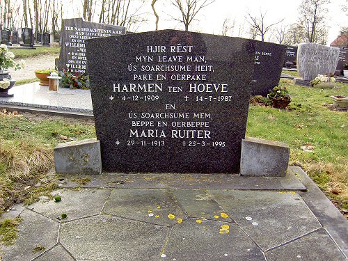 Grafsteen van Maria (Marie) RUITER (1913 - 1995)