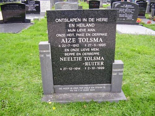 Grafsteen van Neeltje RUITER (1914 - 1999)