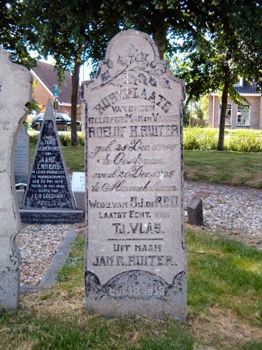 Grafsteen van Roelof Hendriks RUITER (1881 - 1925)