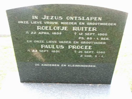 Grafsteen van Roelofje RUITER (1895 - 1966)